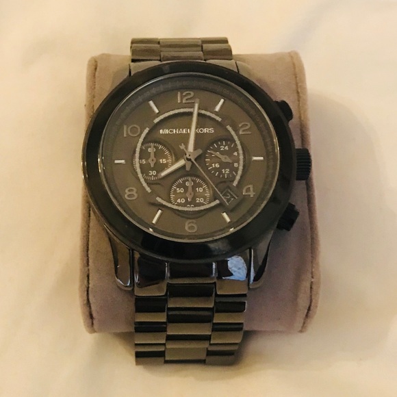 Michael Kors watch - Picture 2 of 3